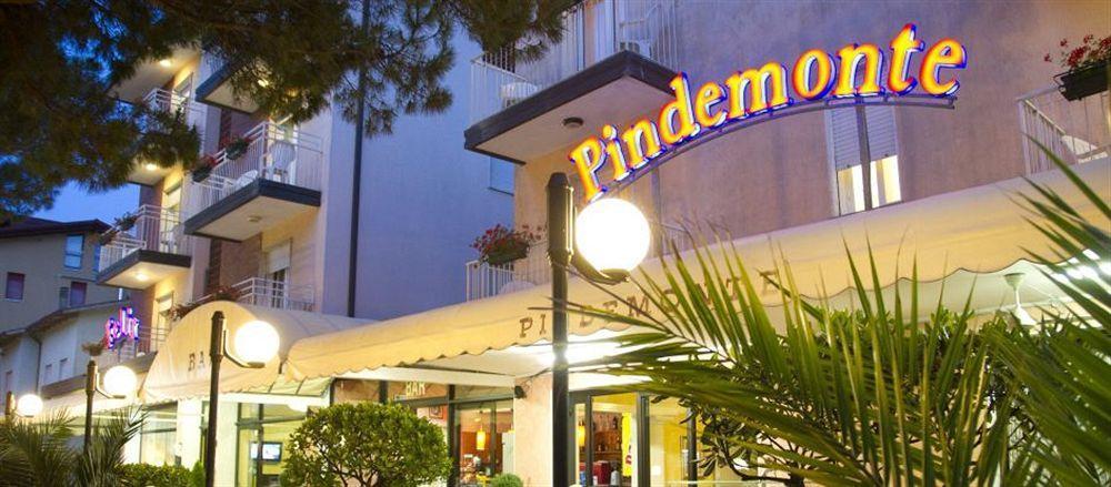 Hotel Felix Pindemonte Lido di Jesolo Bagian luar foto