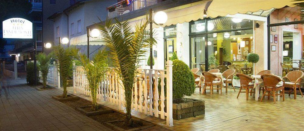 Hotel Felix Pindemonte Lido di Jesolo Bagian luar foto