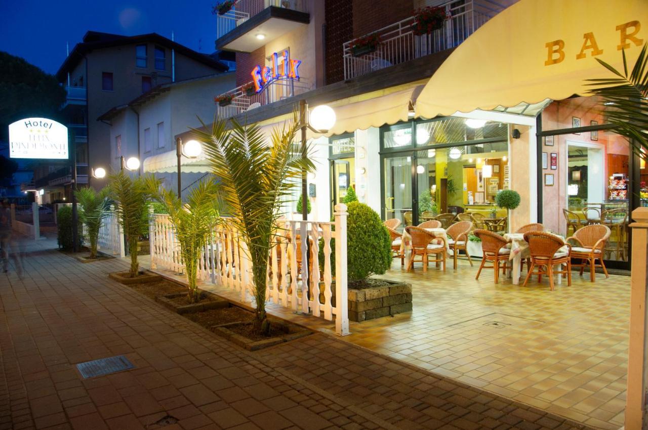 Hotel Felix Pindemonte Lido di Jesolo Bagian luar foto